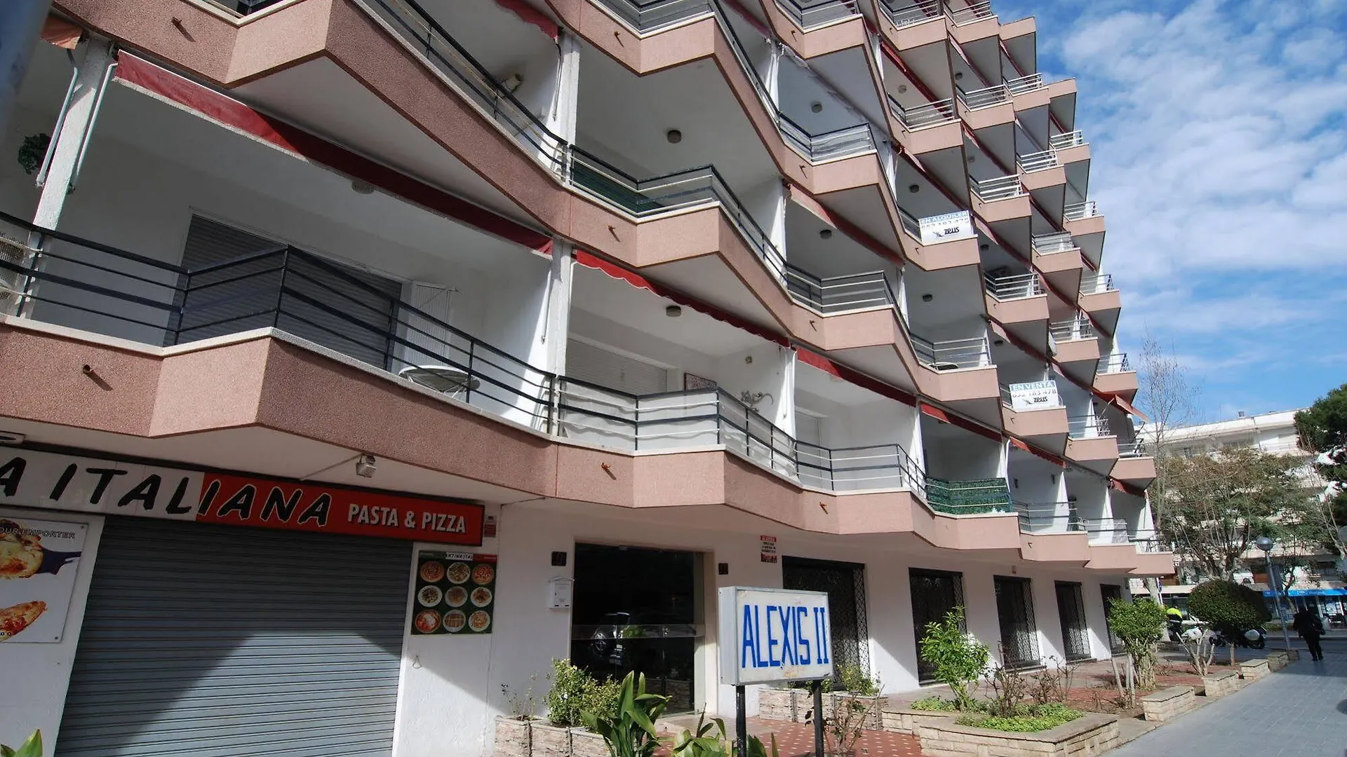 Zeus Alexis II Apartment Salou 0*,  Spain